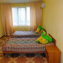 Гостиница Азовская в Щелкино - фото номера